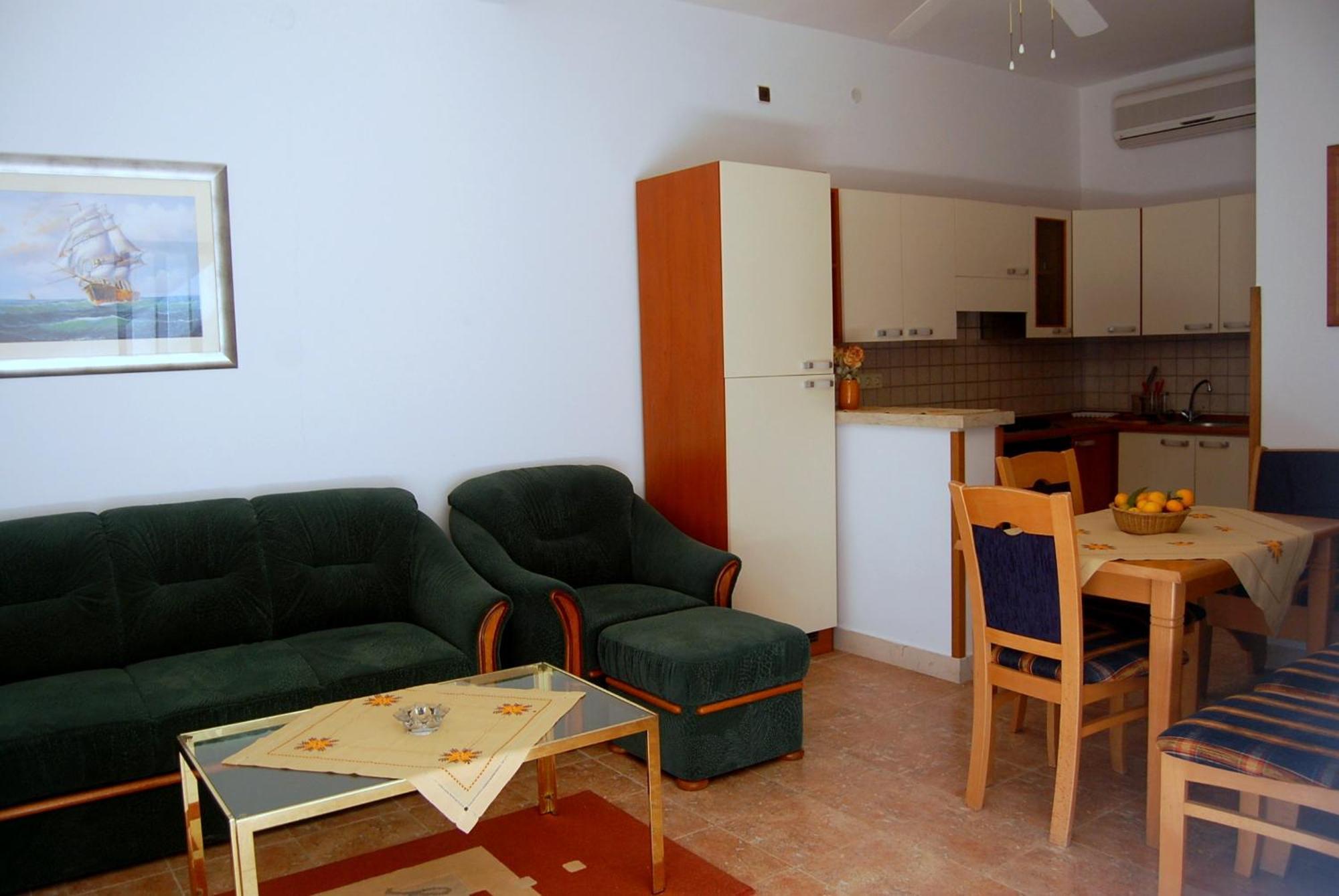 Apartments And Rooms Villa Mir Zaton  Chambre photo